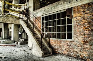 Treppe (Urbex) von Jaco Verheul