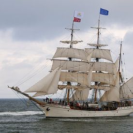 Die Europa während des Segelns bei Scheveningen 2019 von Fred en Roos van Maurik