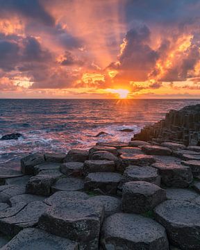 Coucher de soleil sur la Chaussée des Géants, Irlande du Nord