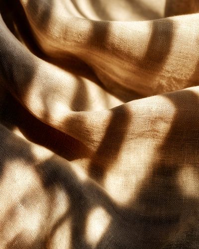 Zonlicht vouwt door textiel