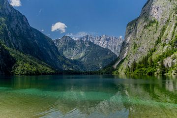 Zomergevoel in de Beierse uitlopers van de Alpen van Oliver Hlavaty