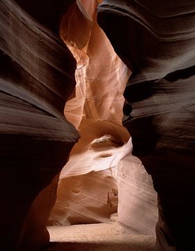 Antelope Canyon 3 by Henk Leijen