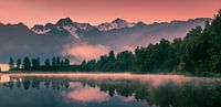 Lever du soleil Lake Matheson, South Island, Nouvelle-Zélande par Henk Meijer Photography Aperçu