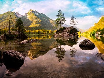Landschaft am Hintersee in den Berchtesgadener Alpen von Animaflora PicsStock