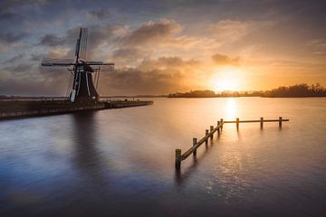 Windmill The Helper by Ton Drijfhamer
