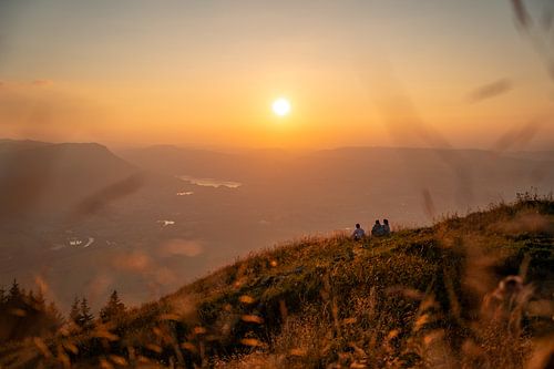 Zonsondergang op de Grünten met gezelschap