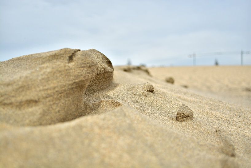 Skulpturen aus Sand II von Mathias Kuhn