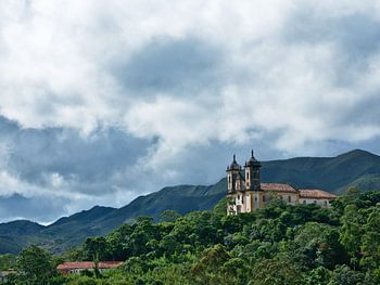 Alte Kirche auf dem Hügel