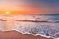 Zonsondergang Zeeuws strand van Andy Troy thumbnail