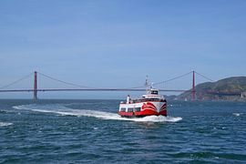 Meeting the Red and White Fleet by Frank's Awesome Travels