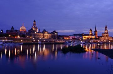 Dresden bei Nacht von Kim Claessen