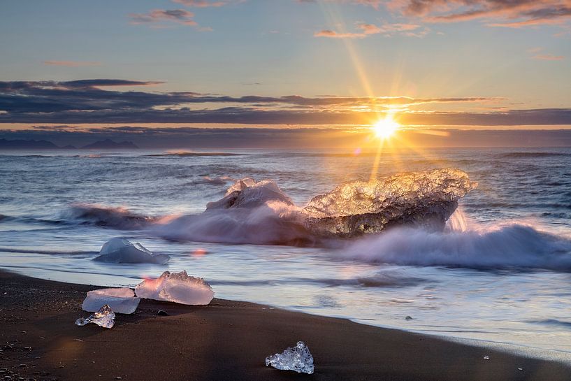 Diamond Beach in Iceland by Dieter Meyrl