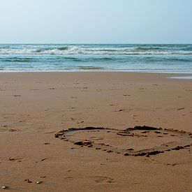 Beach love / Love beach van Wiljo van Essen