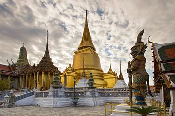Wat Phra Kaew tempel in Bangkok van Antwan Janssen