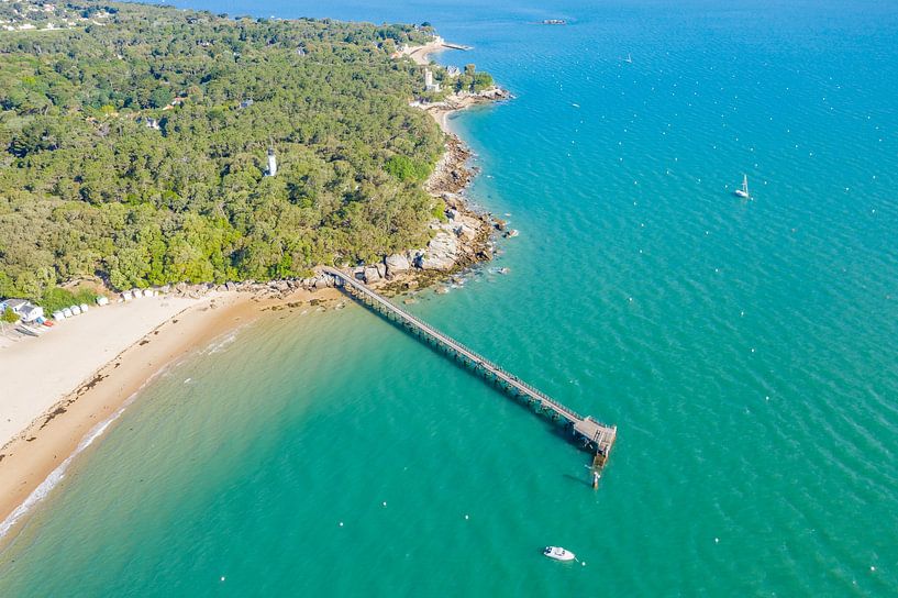 Plage des Dames by Easycopters