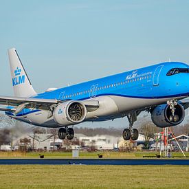 Le nouvel avion de KLM : l'Airbus A321neo. sur Jaap van den Berg