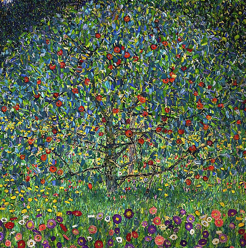 Blühender Obstgarten