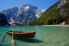 LAGO DI BRAIES by Thomas Herzog