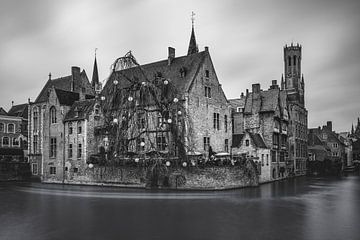 Rêver au Rozenhoedkaai à Bruges III | Noir et blanc sur Daan Duvillier | Dsquared Photography