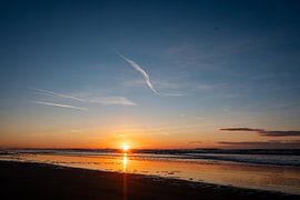 Fire in the sky! van Marjo Van Oosten