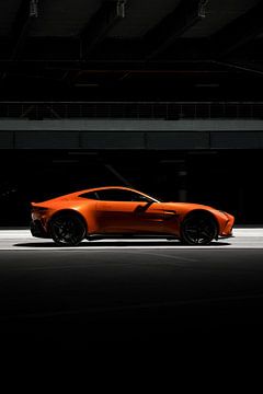 Aston Martin Vantage by Dennis Wierenga