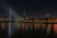 Erasmus bridge by night