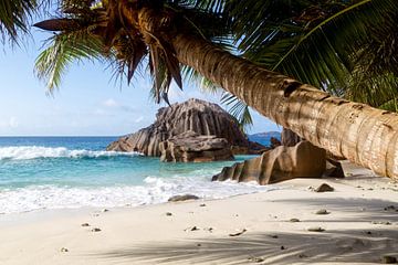 Dream beach on La Digue by Dirk Rüter