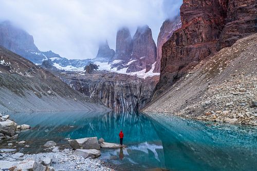 Torres del paine bij zonsopkomst