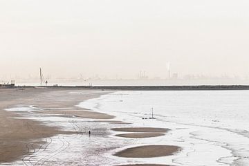 Scheveningen Noord, havenhoofden en Hoek van holland van Anne Zwagers