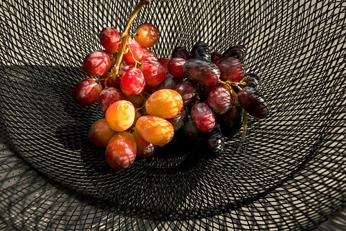 Nature morte moderne Fruits dans un panier 1 Nourriture