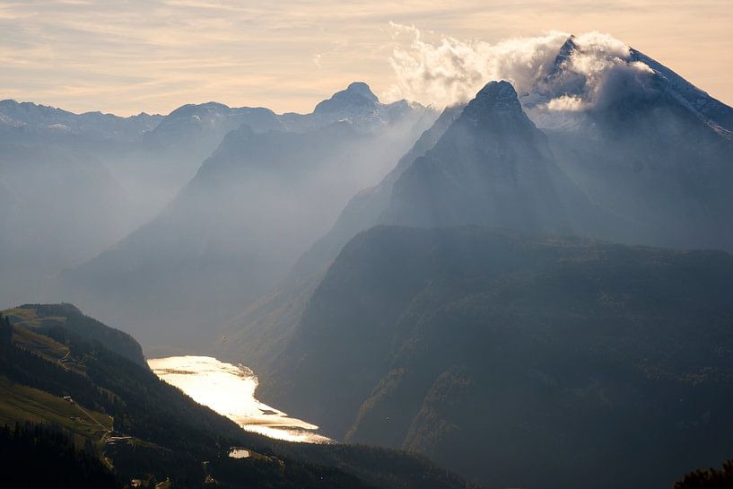 Zicht op de Königssee van Willem Laros | Reis- en landschapsfotografie