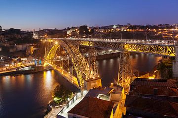 Ponte Dom Luis I, site du patrimoine mondial de l'UNESCO, Porto, Portugal sur Markus Lange