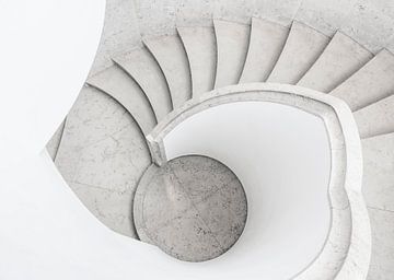 The round staircase by Greetje van Son