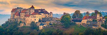 Panorama van de burcht Burghausen van Henk Meijer Photography