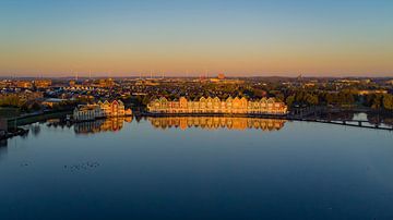 Ochtendgloren aan de Rietplas 2 – De Kleurrijke Huizen van De Goede Reede