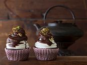 Kaffee-Cupcakes mit Irish Cream Likör und Marshmallow-Haube von BeeldigBeeld Food & Lifestyle Miniaturansicht