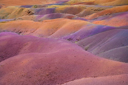 Waves of Coloured Earth, Chamarel