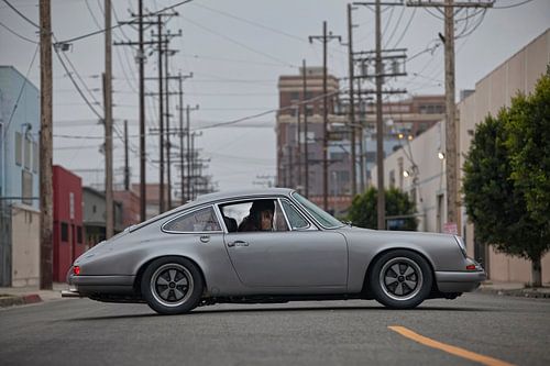 Magnus Walker 68R - Doctor District L.A. by Maurice van den Tillaard