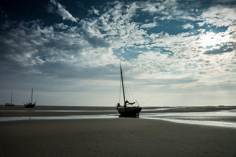 Zeiljacht op het wad von Jan Peter Mulder