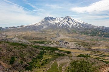 Volcanic landscape | Mount Saint Helens Washington.