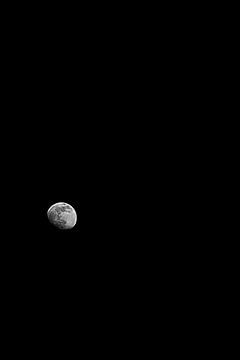 De maan in zwart/wit