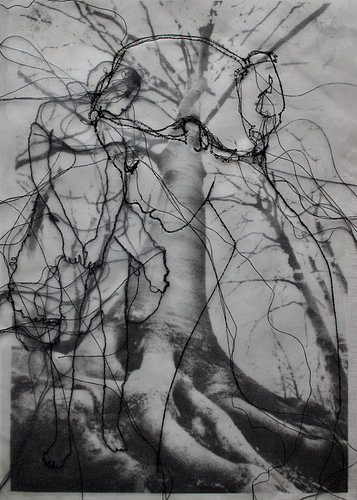 'See you in The Forest' - Vrouw in draad. van Kim Rijntjes