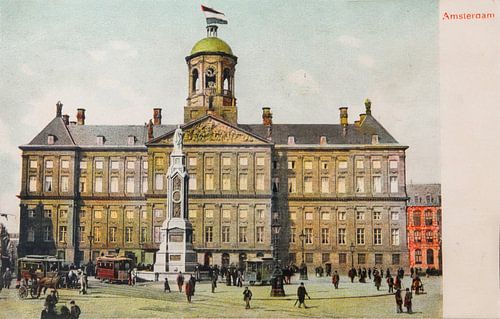 Paleis op de Dam met het eerste monument  