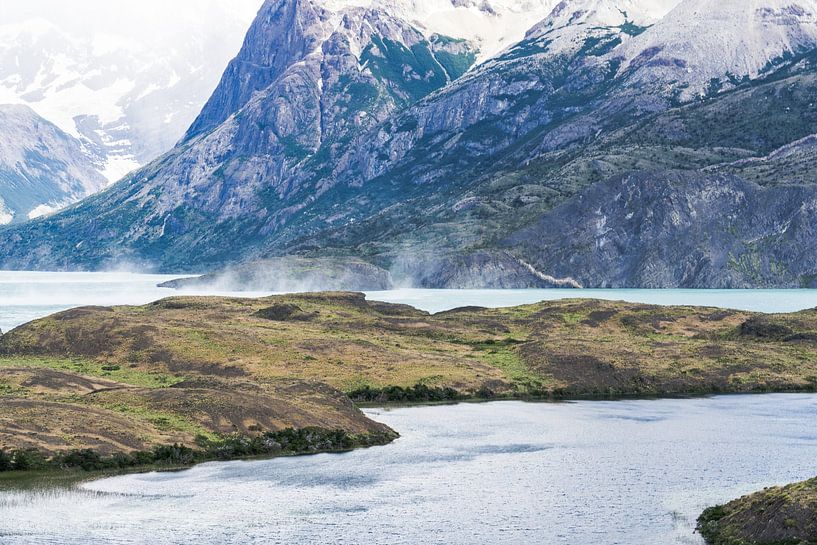 Lago Grey et massif de Torres del Paine sur Shanti Hesse
