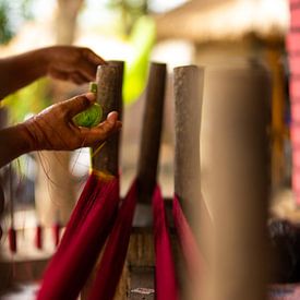 Kleden maken in Indonesie van Dieuwertje Van der Stoep