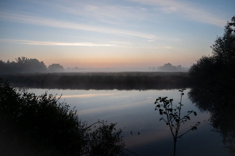 dawn reflected by Miny'S
