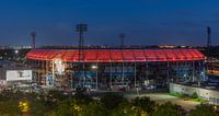 Het Feyenoord Stadion "De Kuip" in Rotterdam met rode ring van MS Fotografie | Marc van der Stelt thumbnail