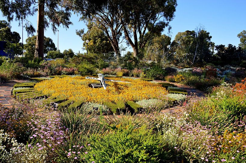 The Wittenoom floral clock by Frank's Awesome Travels