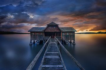 Hangar à bateaux avec jetée au lac Ammersee en Bavière sur Voss Fine Art Fotografie