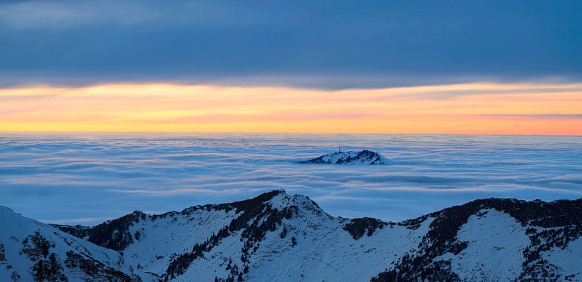 Evening mood above the clouds by Andreas Föll